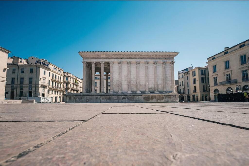 Le Contemporain-2 Chambres-Vue Eglise Saint Paul นีมส์ ภายนอก รูปภาพ